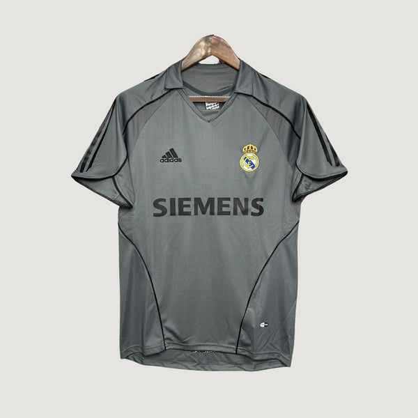 Real Madrid – Maillot Rétro Extérieur 2005/2006 – Gris
