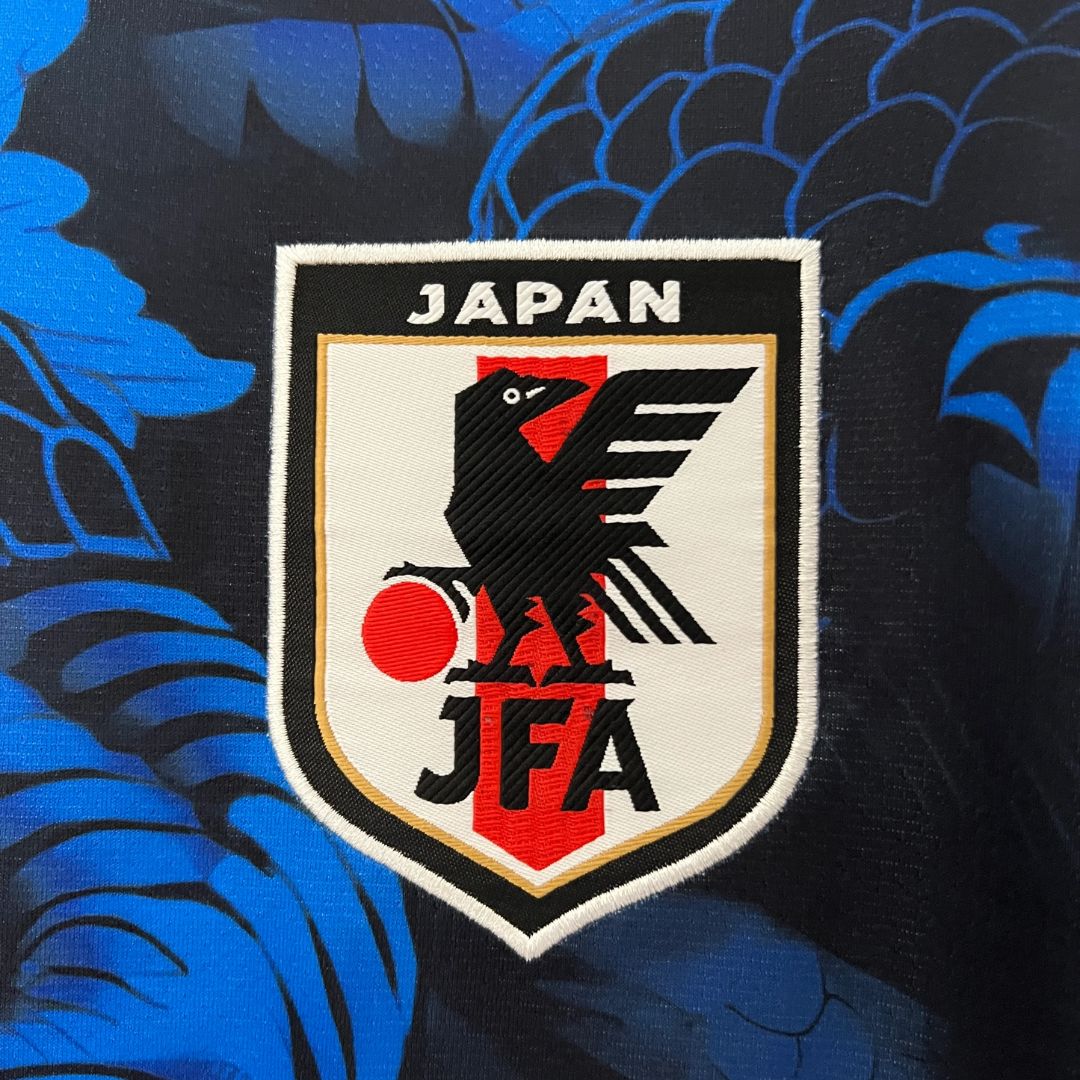 Japon – Maillot Concept – Noir, Bleu, Rose