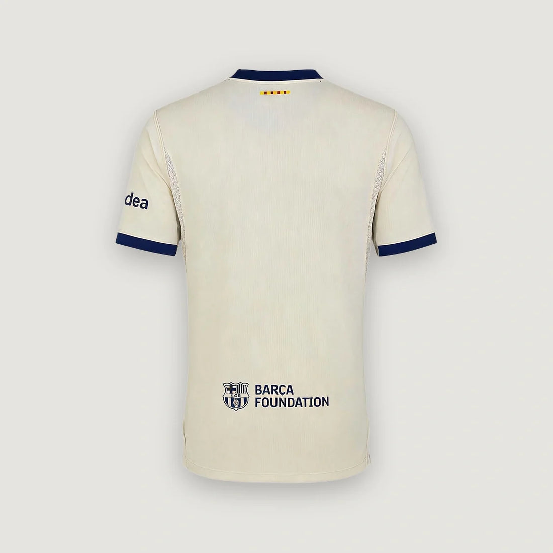 FC Barcelone – Maillot Fourth 2026/27 – Crème, Bordeaux & Bleu Marine